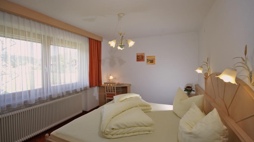 Komfort-Apartments Zufriedenheit Leutasch Room photo